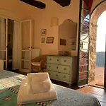 Antico Borgo Di Sugame