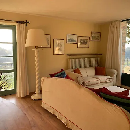Antico Borgo Di Sugame